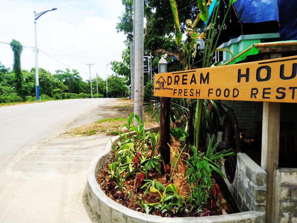 Dream House Guest House & Restaurant Ngwesaung Buitenkant foto