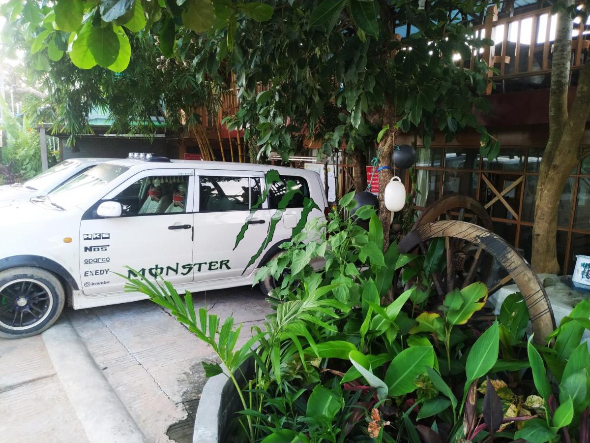 Dream House Guest House & Restaurant Ngwesaung Buitenkant foto