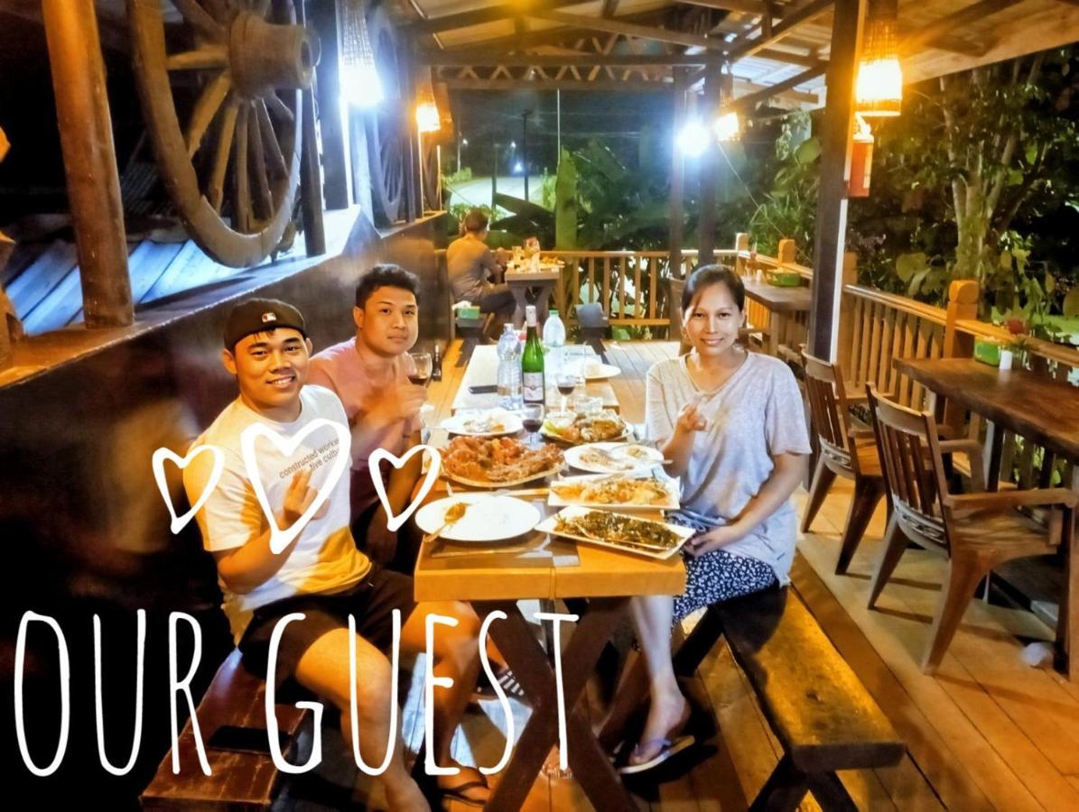 Dream House Guest House & Restaurant Ngwesaung Buitenkant foto