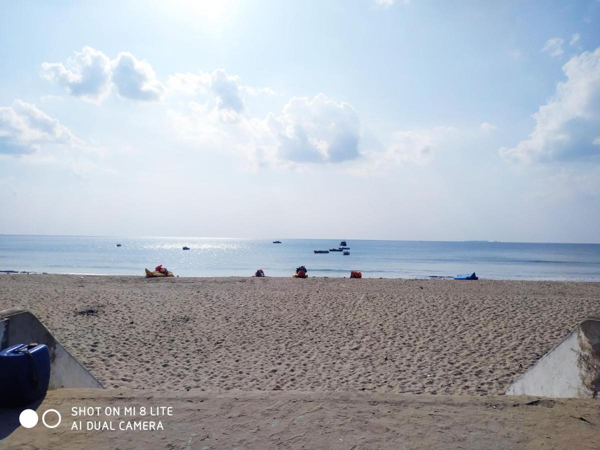 Dream House Guest House & Restaurant Ngwesaung Buitenkant foto